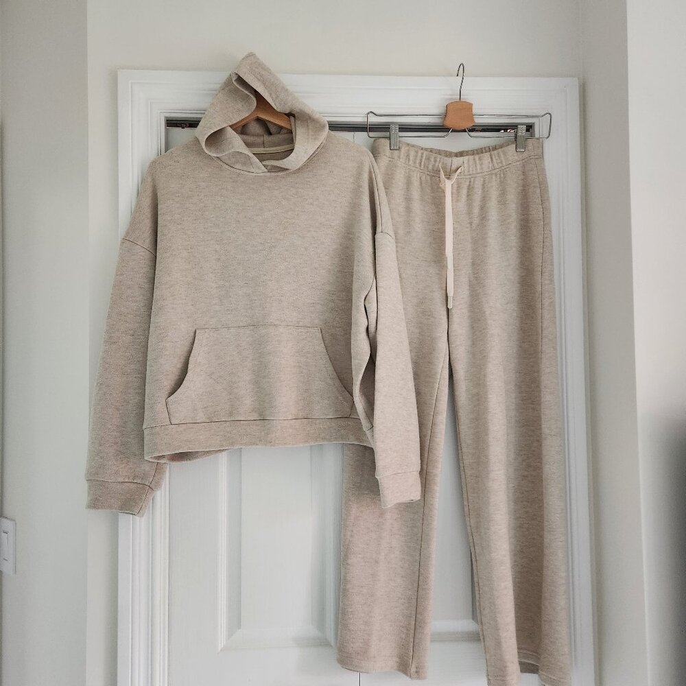 OGL 2 peice set_knit sweatshirts and pants